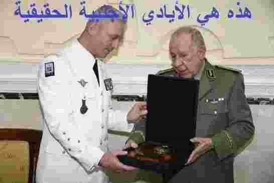 بوال الأركان شنقريحة مندوب فرنسا بالجزائر يستقبل قائد الجيش الفرنسي لتخطيط لحروب أهلية في مالي والني