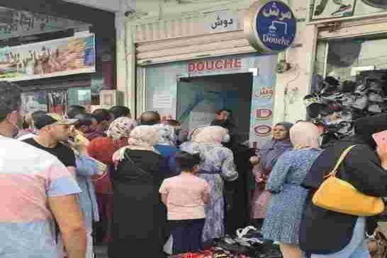 في بلاد ميكي... الدوش يبيع الكتب المدرسية يحدث هذا في ميلة