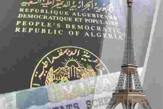 فرنسا تشترط على الجزائر حل أزمة المهاجرين غير الشرعيين لرفع تشديد منح التأشيرات