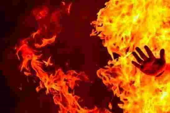في الجزائر الجديدة شاب ينهي حياته بإضرام النار في جسده أمام منزله  بسعيدة