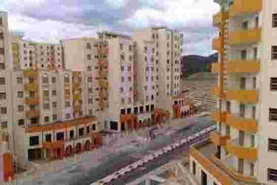 وزير السكن يعد بإنجاز ونُوزّيع 20 ألف سكن في 2022
