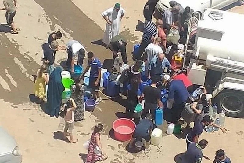 تجي تفهم راسك يبلوكي شعب الجزائر المغبون فرضت عليه سداد فواتير الماء والكهرباء لأشهر كانت مقطوعة أصلا
