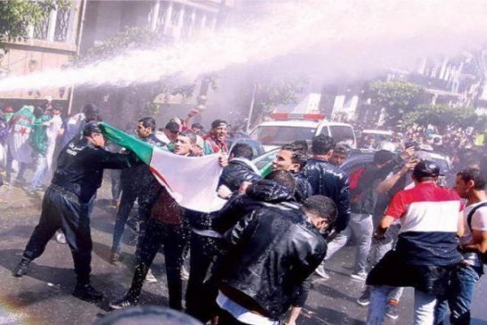 لماذا لم يفتخ تحقيق عن القمع الذي تعرّض له مواطنون سلميّون